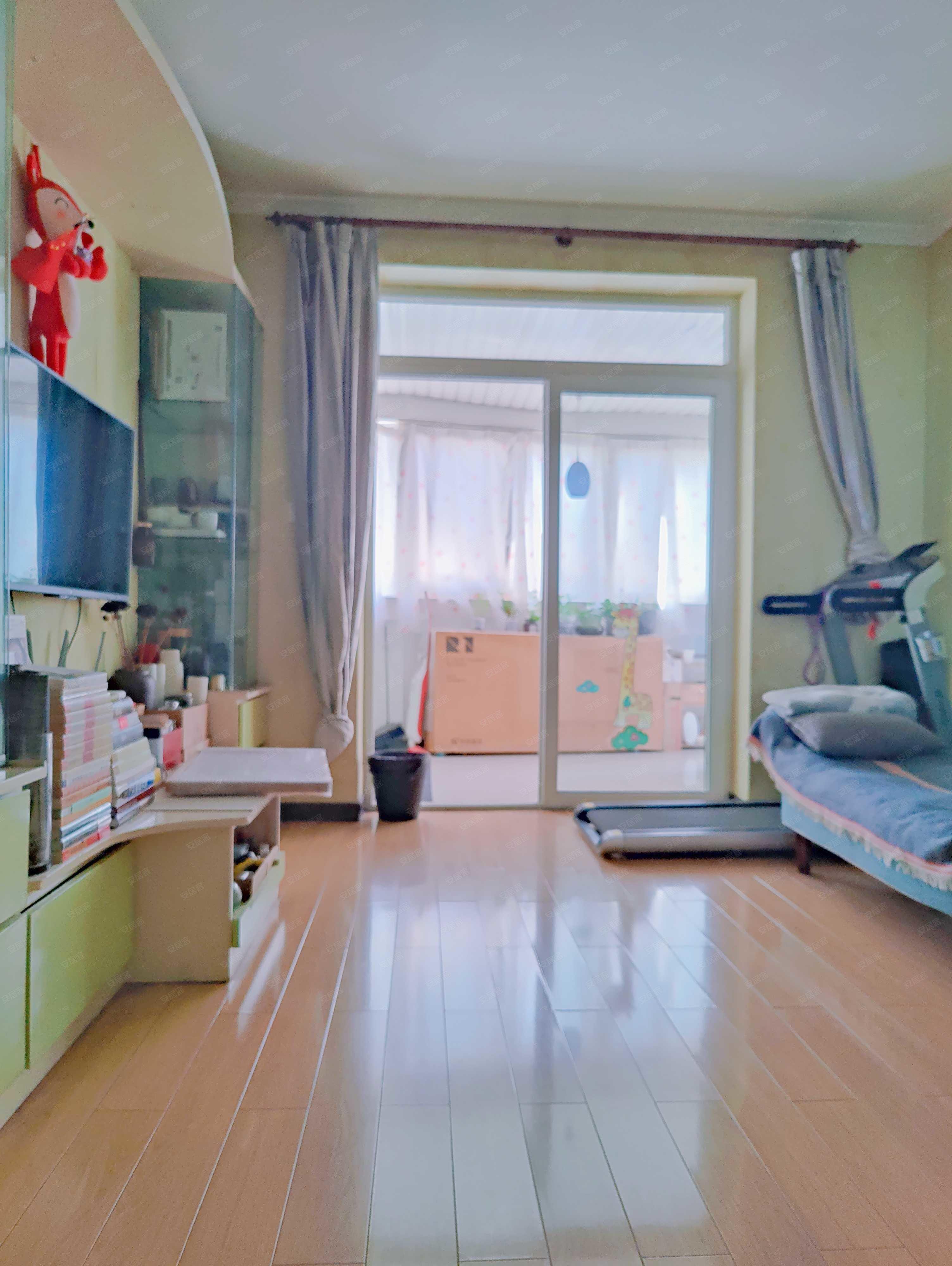 中侨绿城实景图